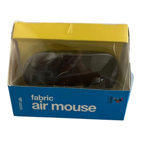 Digital Basics Fabric Air Mouse Wireless USB Plug & Play Ergonomic PC Mac Black - Picture 1 of 5